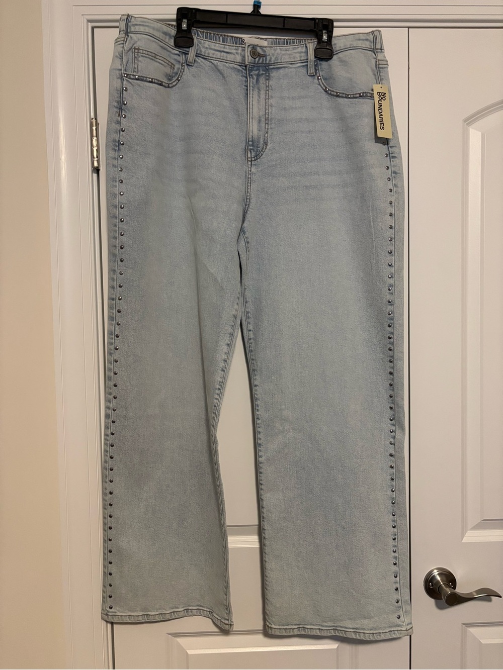 No Boundaries Baggy Wide Leg Side Stud Jeans XXL (20) NWT
